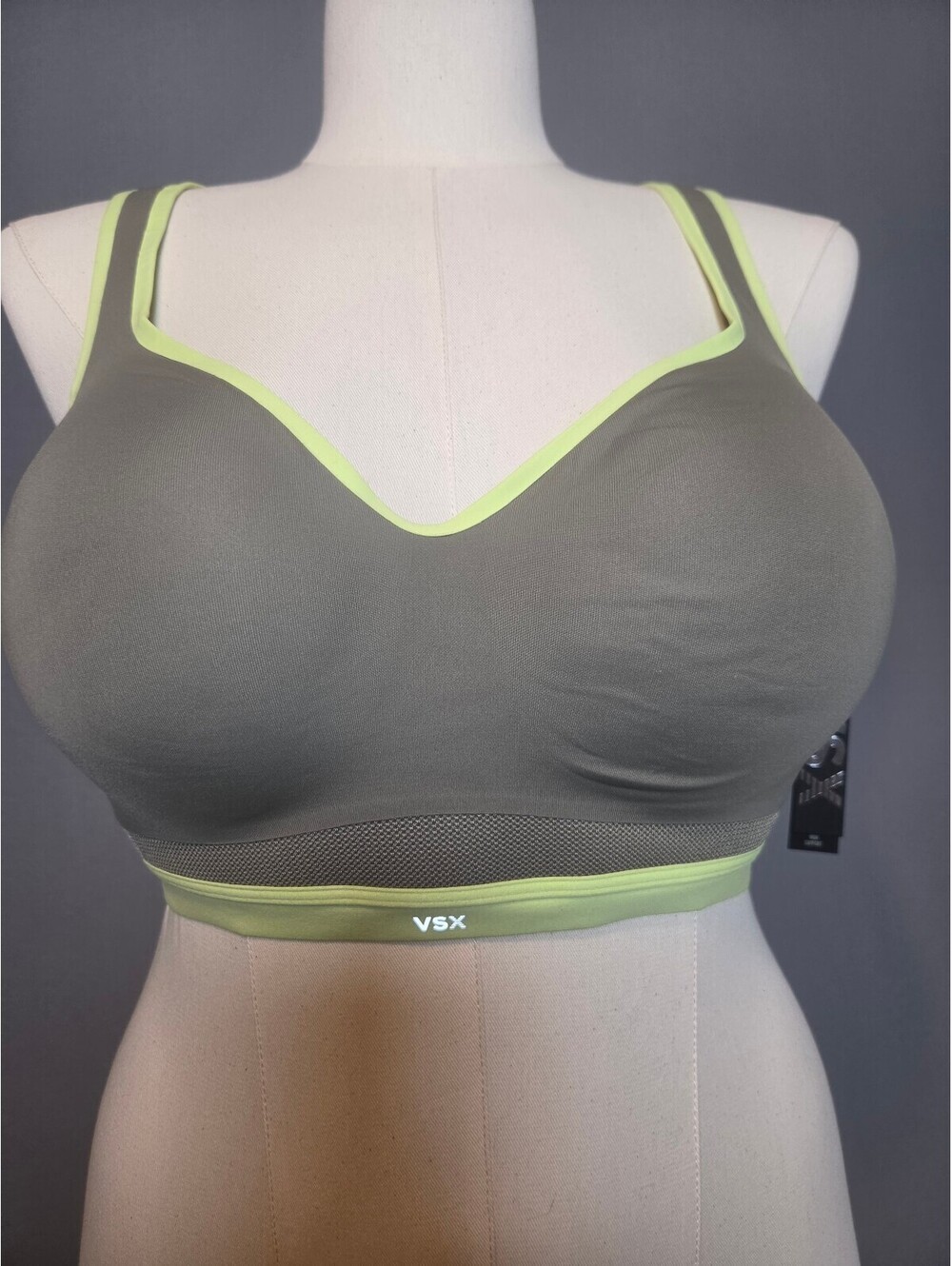 Victoria’s Secret VSX Incredible Plunge Sports Bra 38D Olive Neon Yellow NWT
